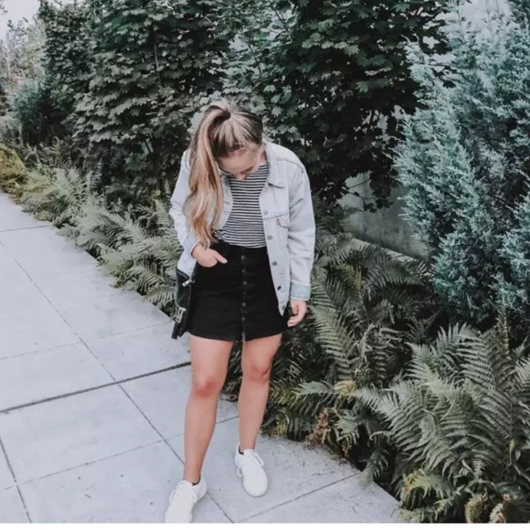 Madewell Dresses & Skirts - Madewell Stretch Denim Straight Mini Skirt in Black Frost: Button-Front Edition